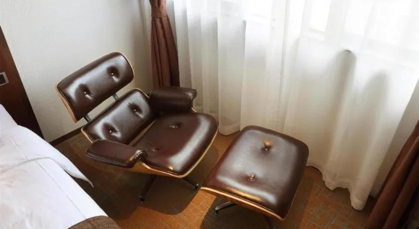 James Joyce Coffetel·Nannign Shanglin Tongle Road