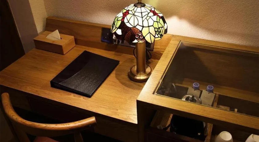 James Joyce Coffetel·Nannign Shanglin Tongle Road