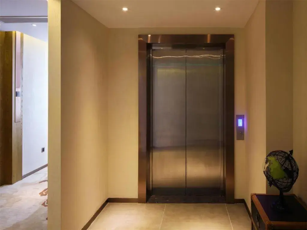 James Joyce Coffetel·Nannign Shanglin Tongle Road James Joyce Coffetel·Nannign Shanglin Tongle Road