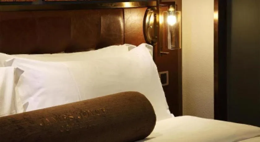 Bed in James Joyce Coffetel·Nannign Shanglin Tongle Road