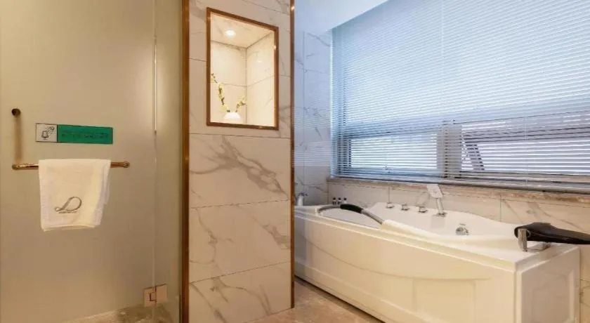 Xana Deluxe Beijing Guang'anmen Metro Station