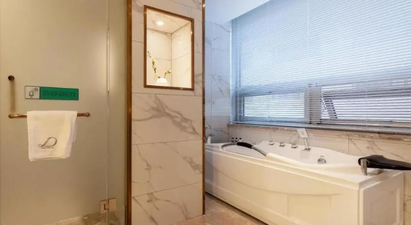 Xana Deluxe Beijing Guang'anmen Metro Station