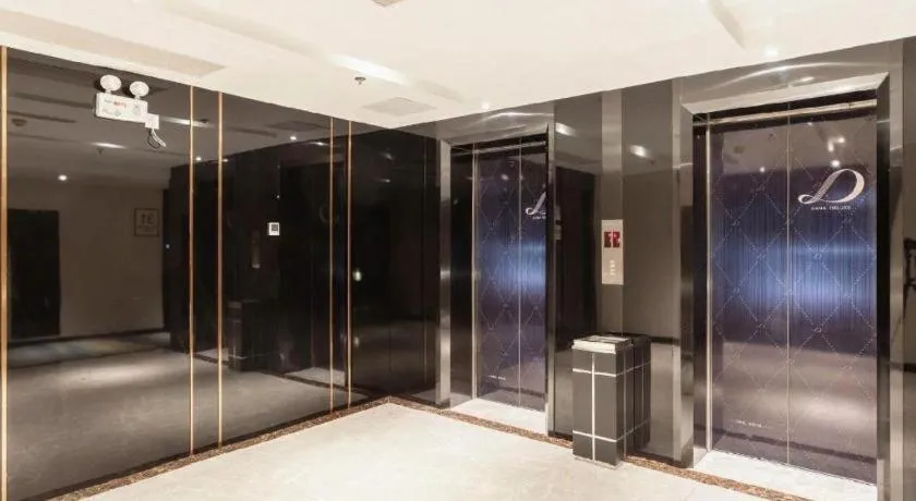 Xana Deluxe Beijing Guang'anmen Metro Station