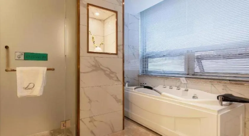 Xana Deluxe Beijing Guang'anmen Metro Station