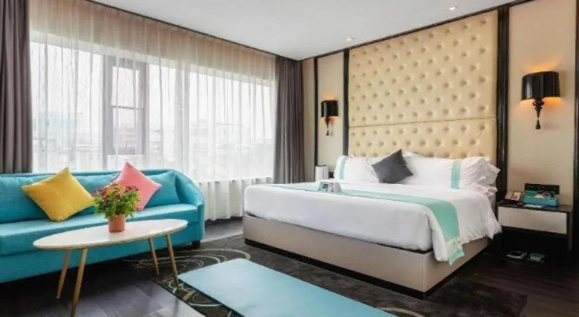 Bed in Xana Hotelle·Guangzhou Shangxiajiu Yongqingfang Changshou Road Metro Station