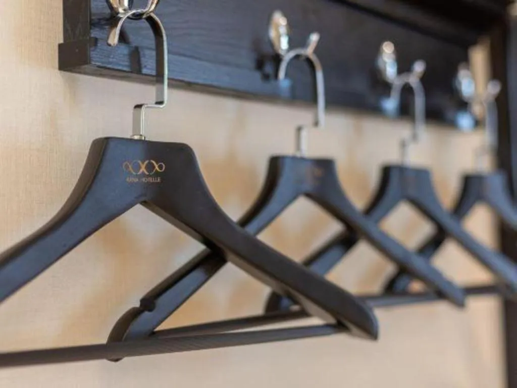 Xana Hotelle·Guangzhou Shangxiajiu Yongqingfang Changshou Road Metro Station