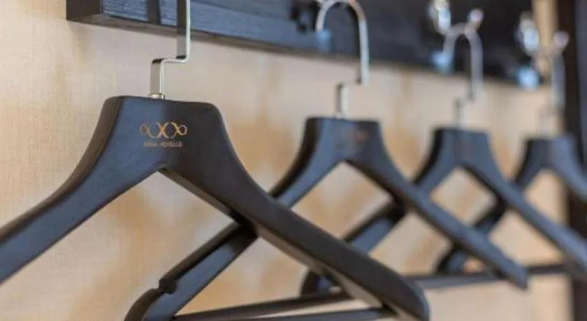 Xana Hotelle·Guangzhou Shangxiajiu Yongqingfang Changshou Road Metro Station