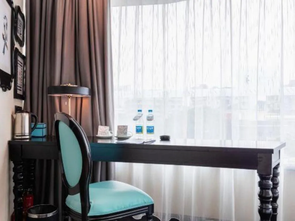 Xana Hotelle·Guangzhou Shangxiajiu Yongqingfang Changshou Road Metro Station