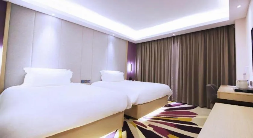 Bed in Lavande Hotel·Heyuan Bavaria