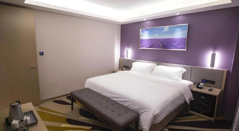 Bed in Lavande Hotel·Heyuan Bavaria