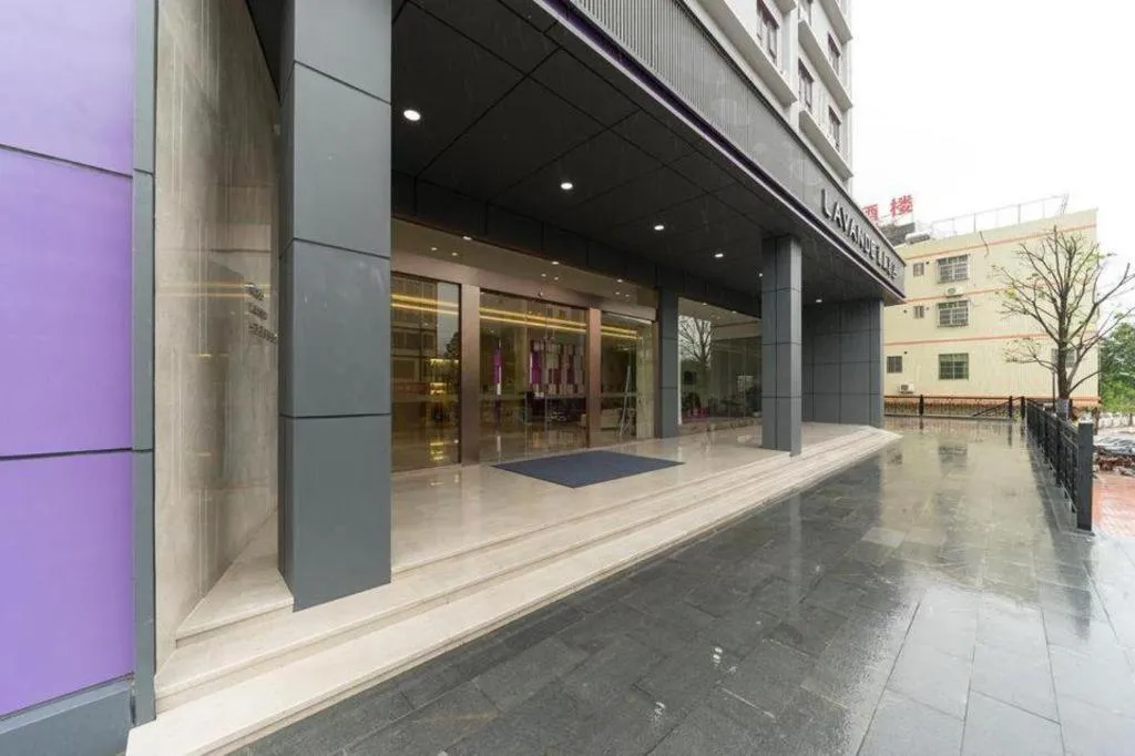 Lavande Hotel·Heyuan Bavaria