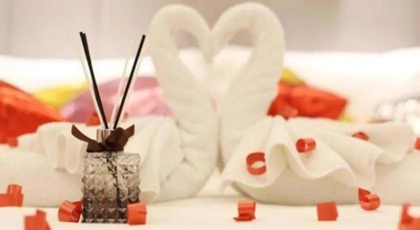 Lavande Hotel·Heyuan Bavaria