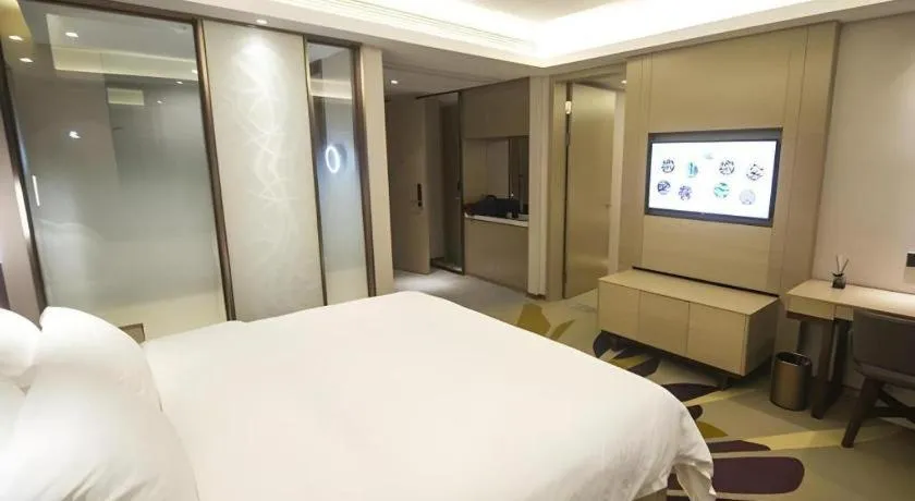 Bed in Lavande Hotel·Heyuan Bavaria