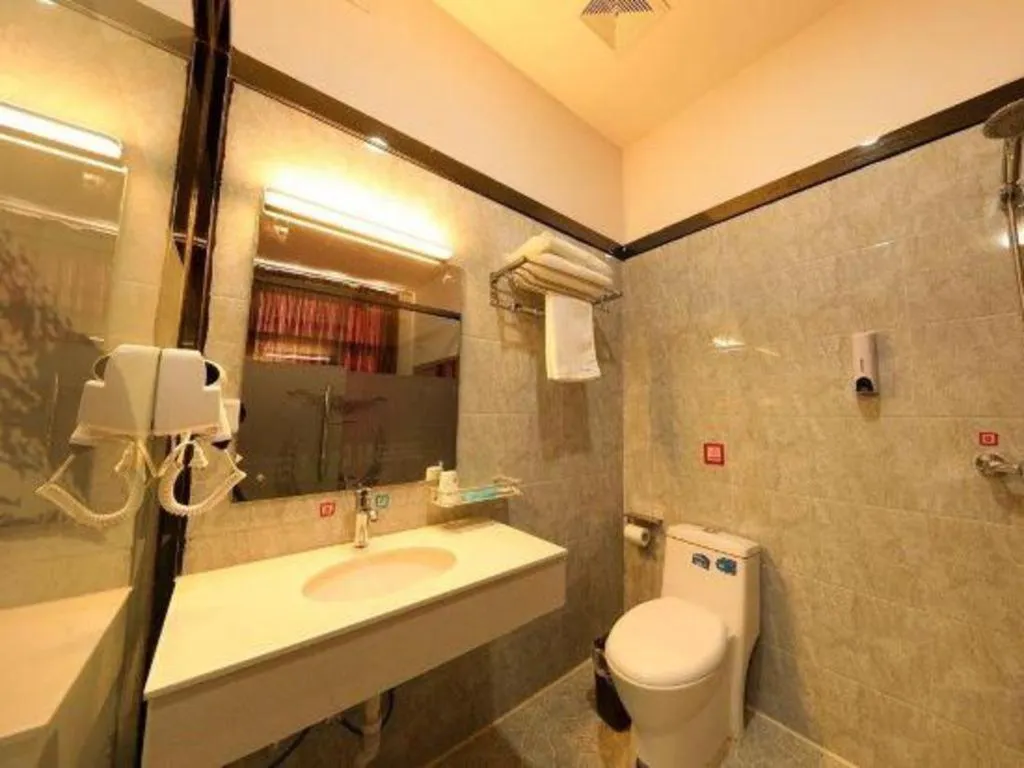 PAI Hotel·Hami Yingbin Avenue Airport