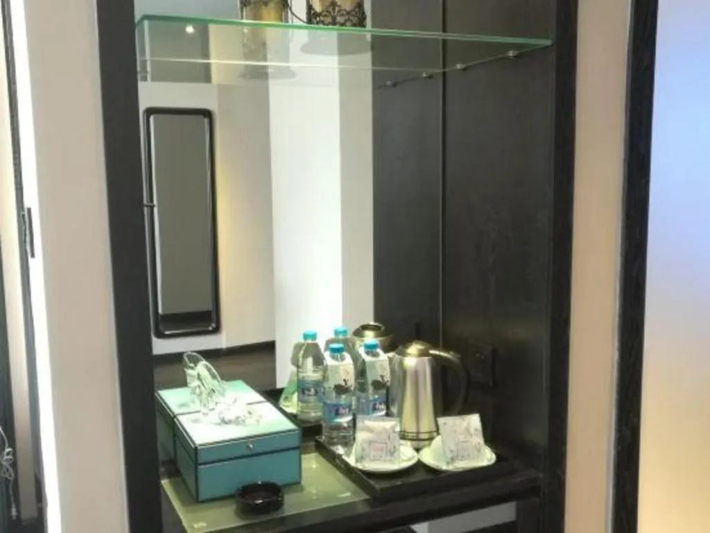 Xana Hotelle·Tianshui Shangyi Plaza