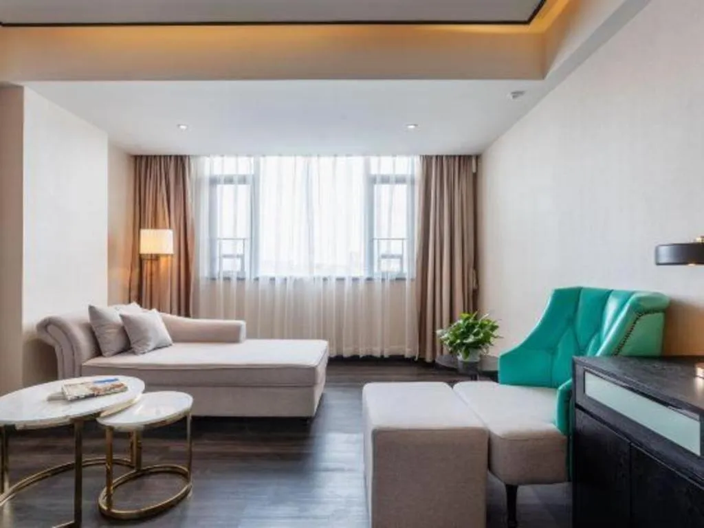 Xana Hotelle·Heyuan Hongxing Road