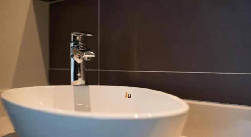 IU Hotel·Tianjin Binhai New District Yanghuo Market