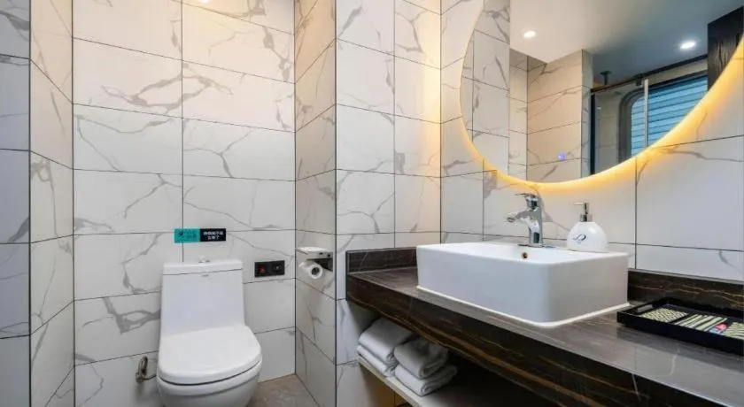 Xana Deluxe Shangqiu Ancient Town