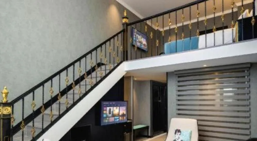 Xana Deluxe Shangqiu Ancient Town