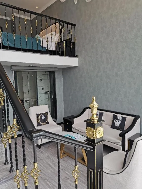 Xana Deluxe Shangqiu Ancient Town