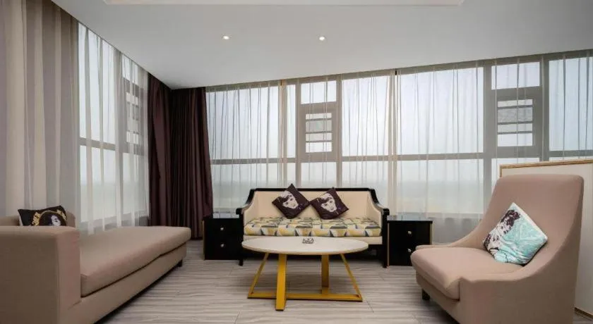 Xana Deluxe Shangqiu Ancient Town