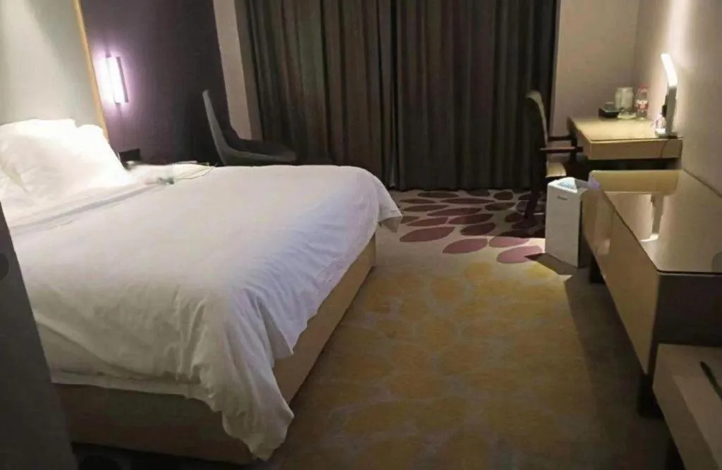 Bed in Lavande Hotel·Huizhou Zhongkai