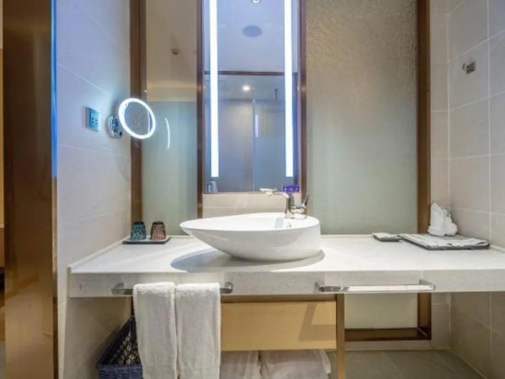 Lavande Hotel·Huizhou Zhongkai