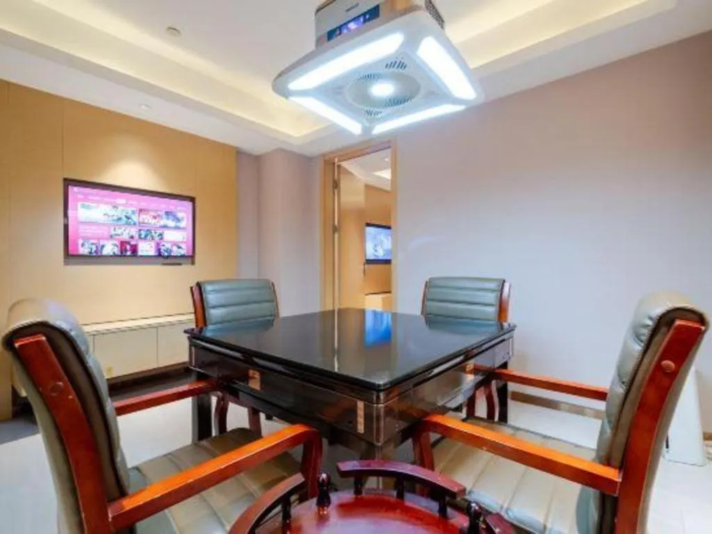 Lavande Hotel·Huizhou Zhongkai