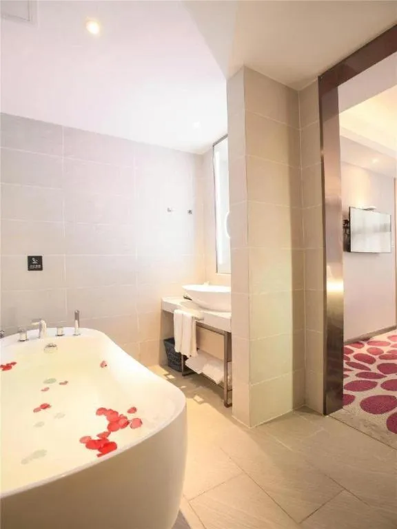 Bed in Lavande Hotel·Huizhou Zhongkai