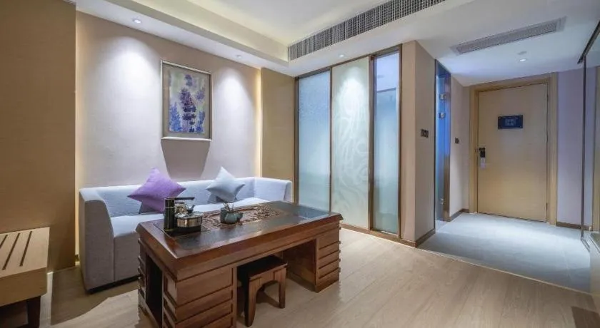 Lavande Hotel·Huizhou Zhongkai