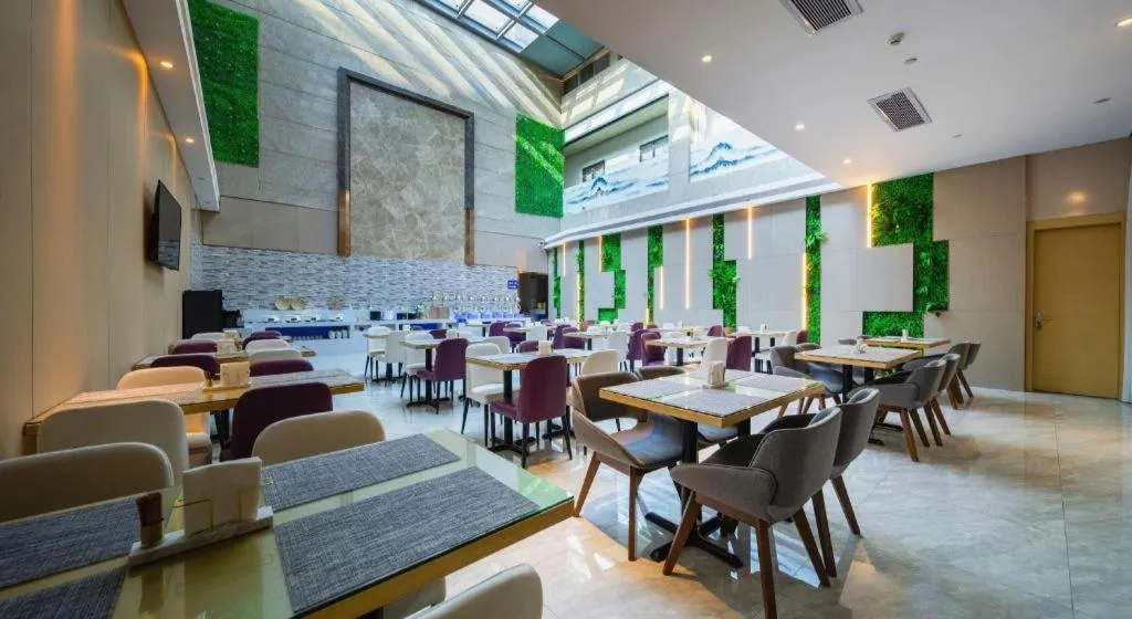 Lavande Hotel·Huizhou Zhongkai