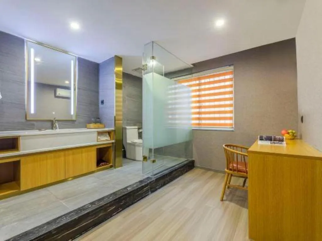 James Joyce Coffetel Hefei University of Technology