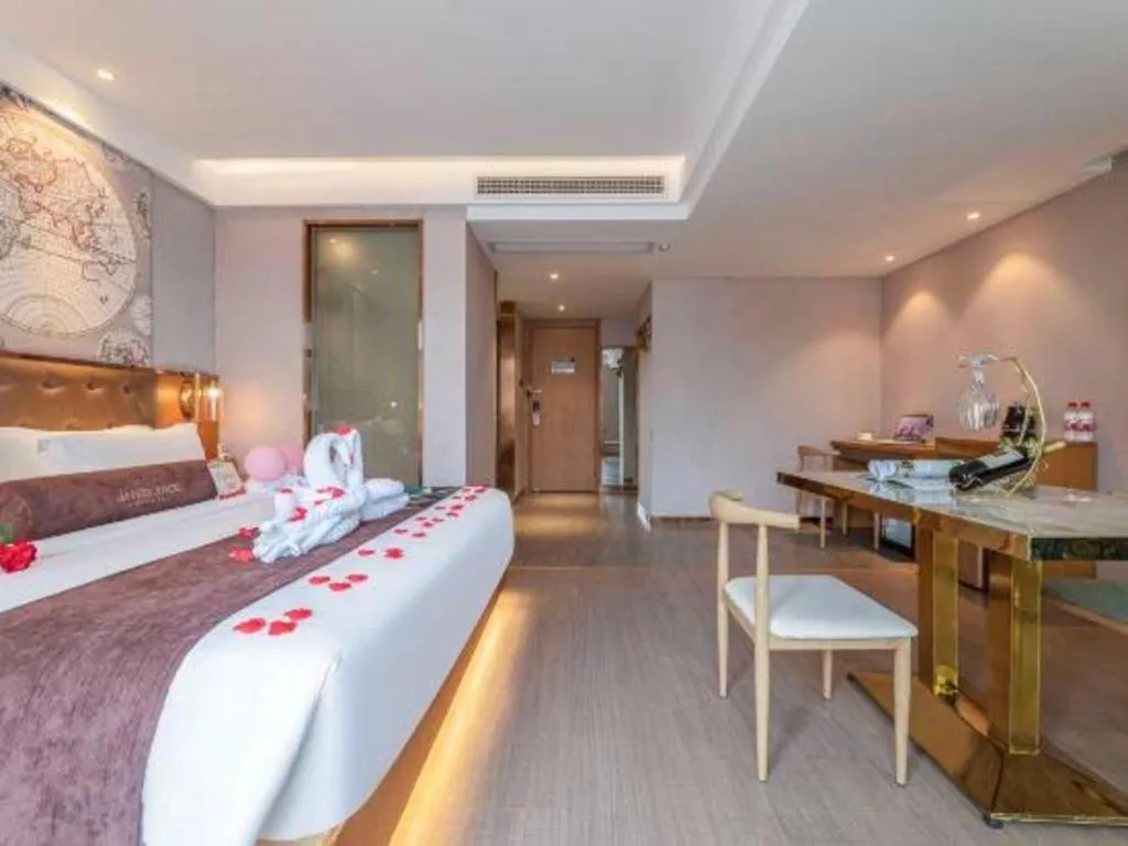 Bed in James Joyce Coffetel Hefei University of Technology