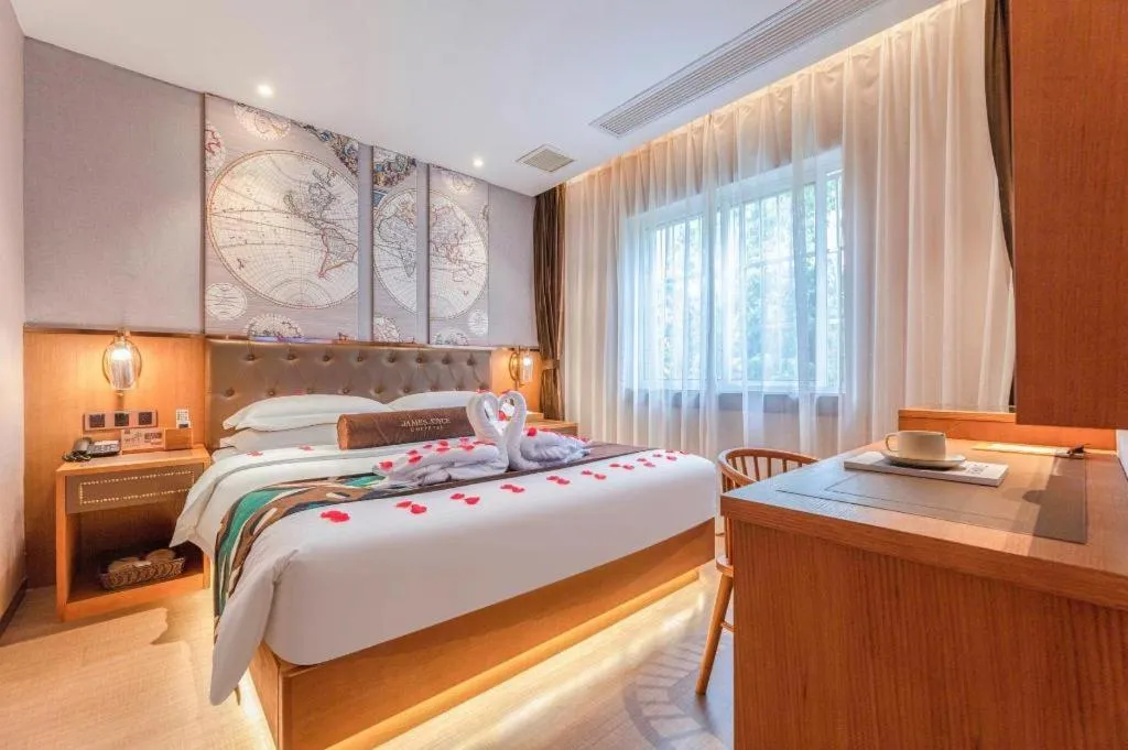 Bed in James Joyce Coffetel Hefei University of Technology