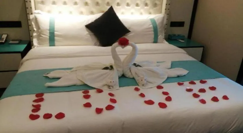 Bed in Xana Hotelle·Suzhou Shilu Shantang Street Scenic Spot