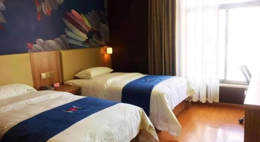Bed in PAI Hotel Huayin Huashan Mountain Scenic Spot Ancient Street