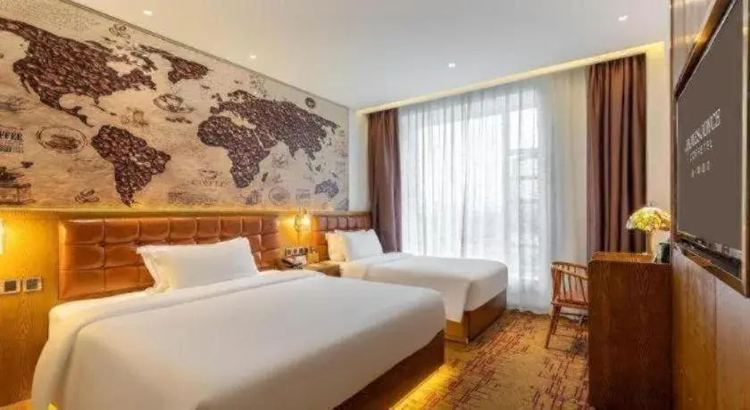 Bed in James Joyce Coffetel·Chadianzi Passenger Terminal Jinke Bei Road Metro Station Bed in James Joyce Coffetel·Chadianzi Passenger Terminal Jinke Bei Road Metro Station