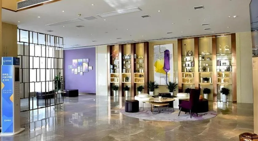 Lavande Hotel·Yichun Wanda, High Speed Railway Station