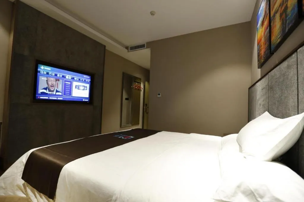 Bed in PAI Hotel·Changchun Jilin DaLu