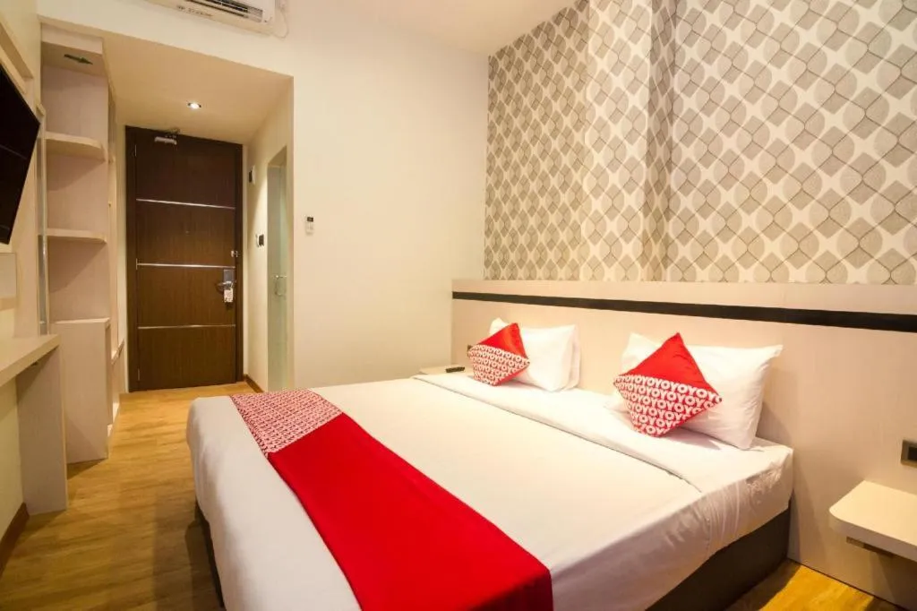 Bed in Capital O 1432 Blitz Hotel