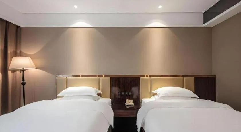 Bed in Vienna Classic Hotel Fujian Nanjing