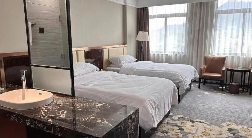 Bed in Vienna Classic Hotel Fujian Nanjing