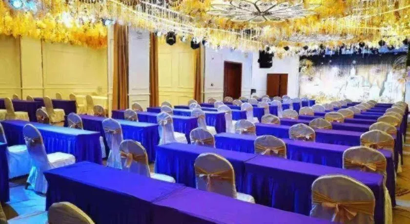 Vienna Hotel Tongliao Ke'erqin