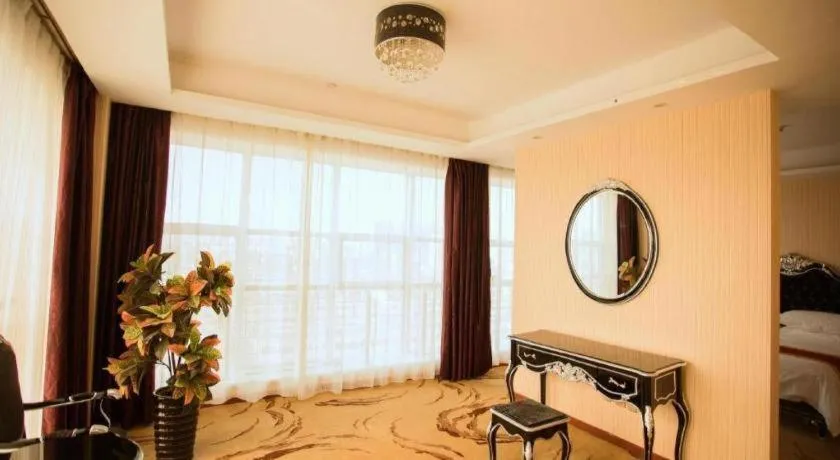 Vienna Hotel Tongliao Ke'erqin