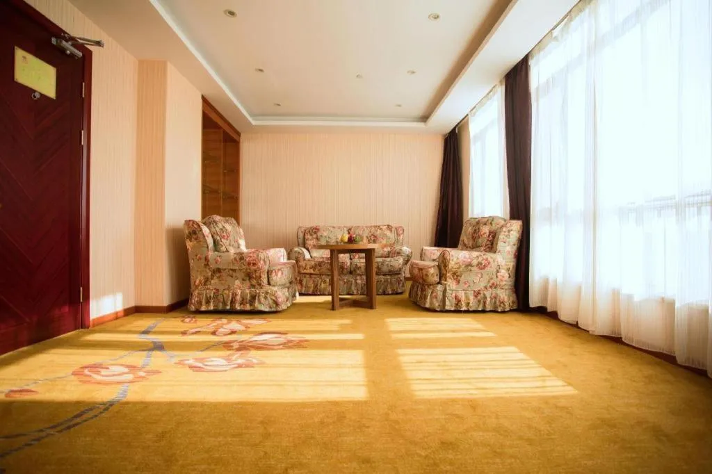 Vienna Hotel Tongliao Ke'erqin