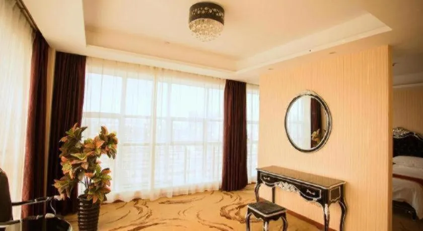 Vienna Hotel Tongliao Ke'erqin