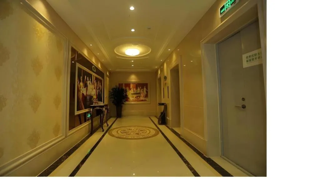 Vienna Hotel Inner Mongolia Hohhot Railway Station Gongzhufu Metro Station