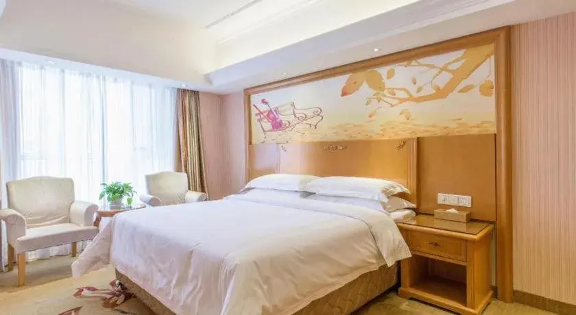 Bed in Vienna Hotel Inner Mongolia Hohhot Railway Station Gongzhufu Metro Station Bed in Vienna Hotel Inner Mongolia Hohhot Railway Station Gongzhufu Metro Station