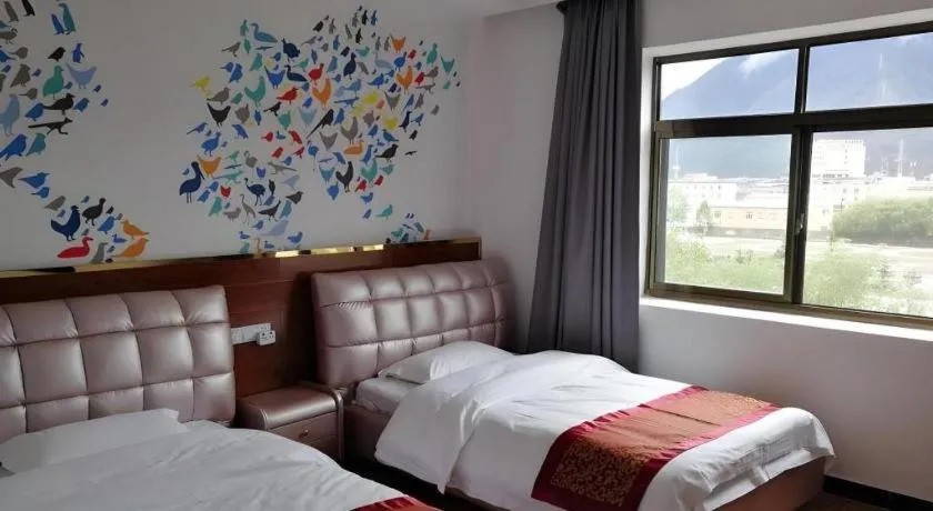 Shell Linzhi Bayi Area G318 Shuangyong Road Hotel