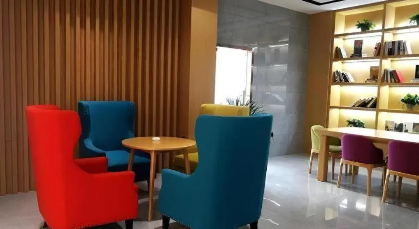 GreenTree Inn Tongling City ZonGYAng County Qishan Road People's Hospital